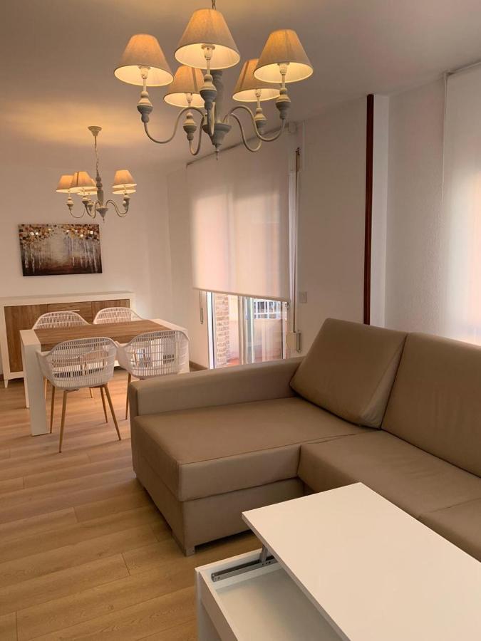 Acogedor Y Espacioso Apartamento En * Alicante