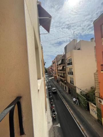 Sevilla * Alicante