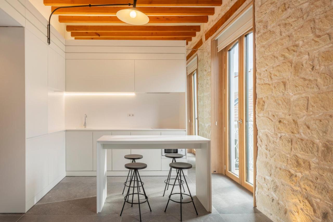 Tandem Portico Apartment *