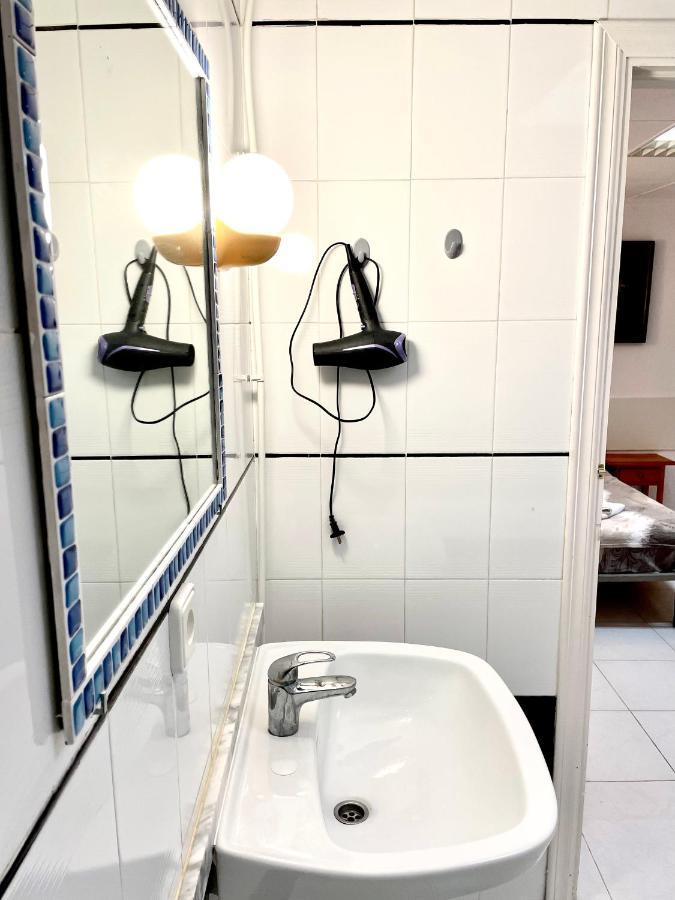 De Svetlana Aparthotel *