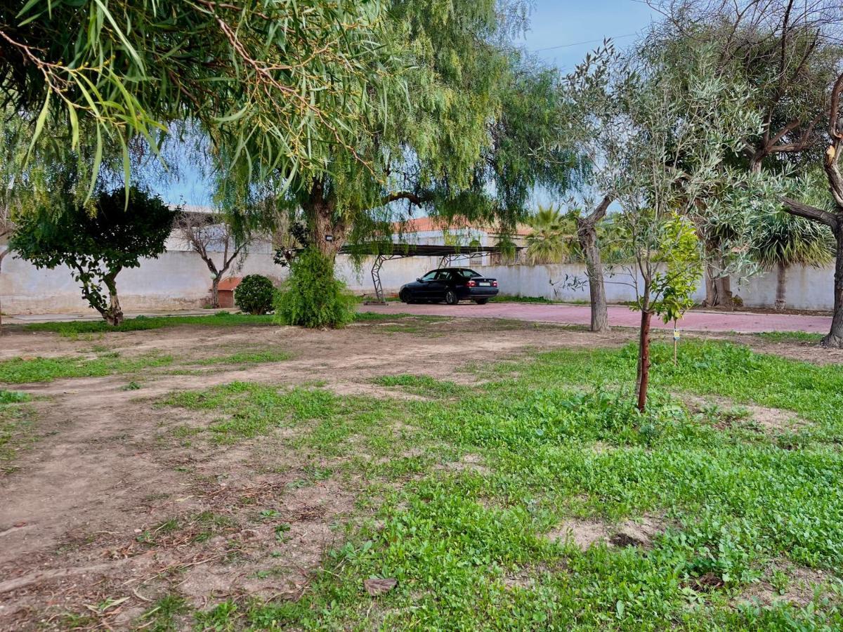Estudio Adosado Acogedor Con Jardin, Barbacoa Y Parking Privado