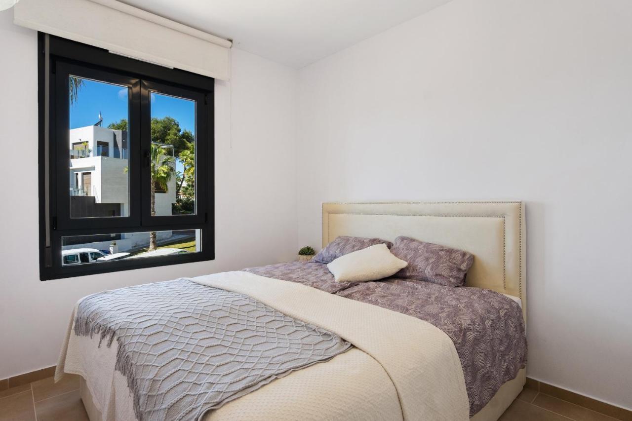 Huoneisto Cb Living - Cosy Loft With Terrace, Villamartin