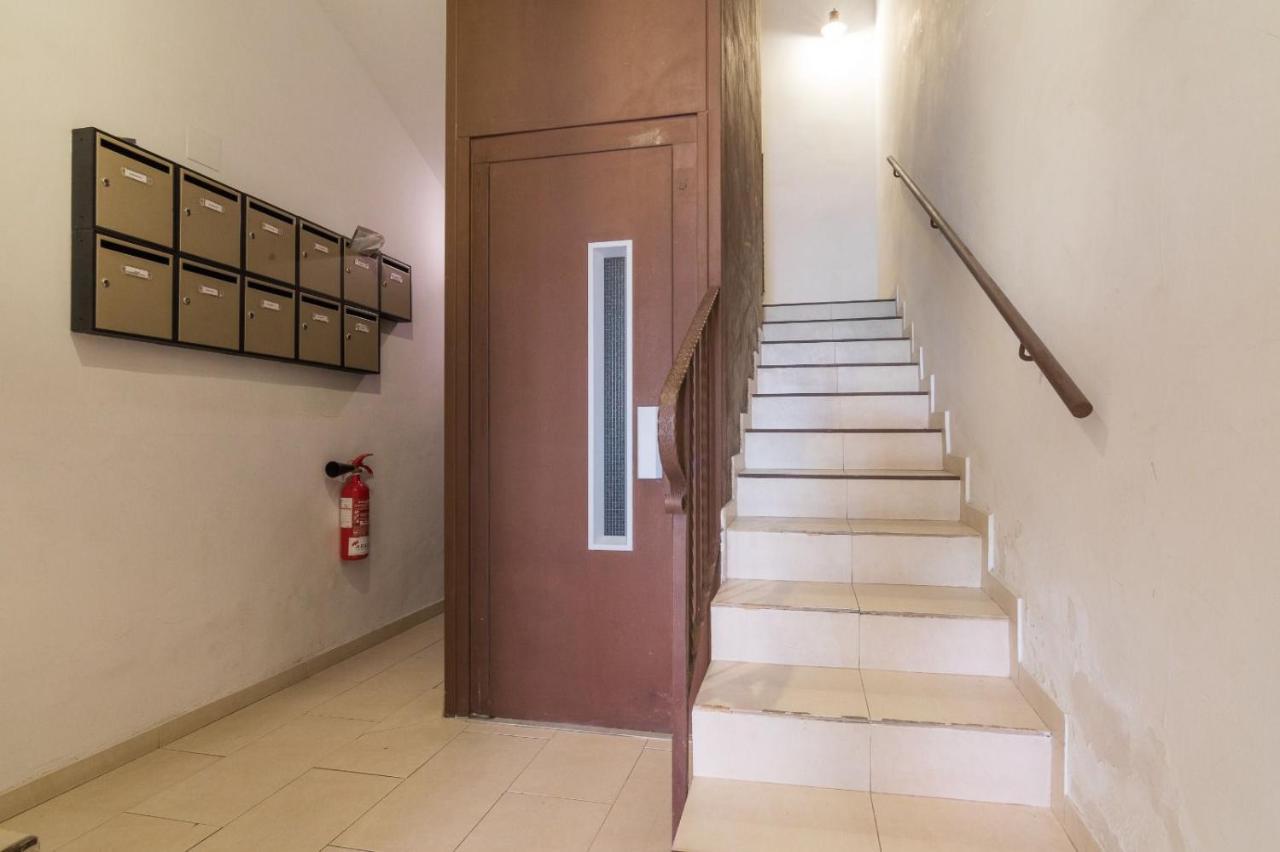 Hb - Plaza Luceros Playa Loft Com * Alicante