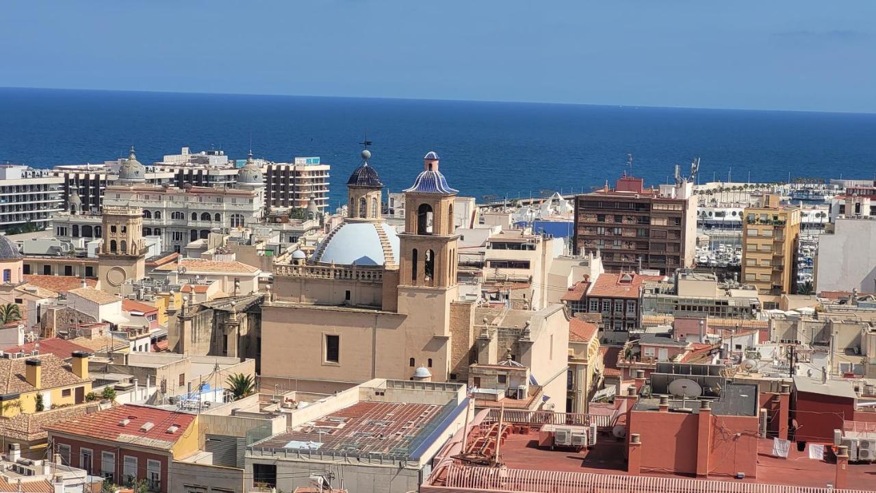 Corazon De Con Vistas Al Mar Y Al Castillo Apartamento Alicante