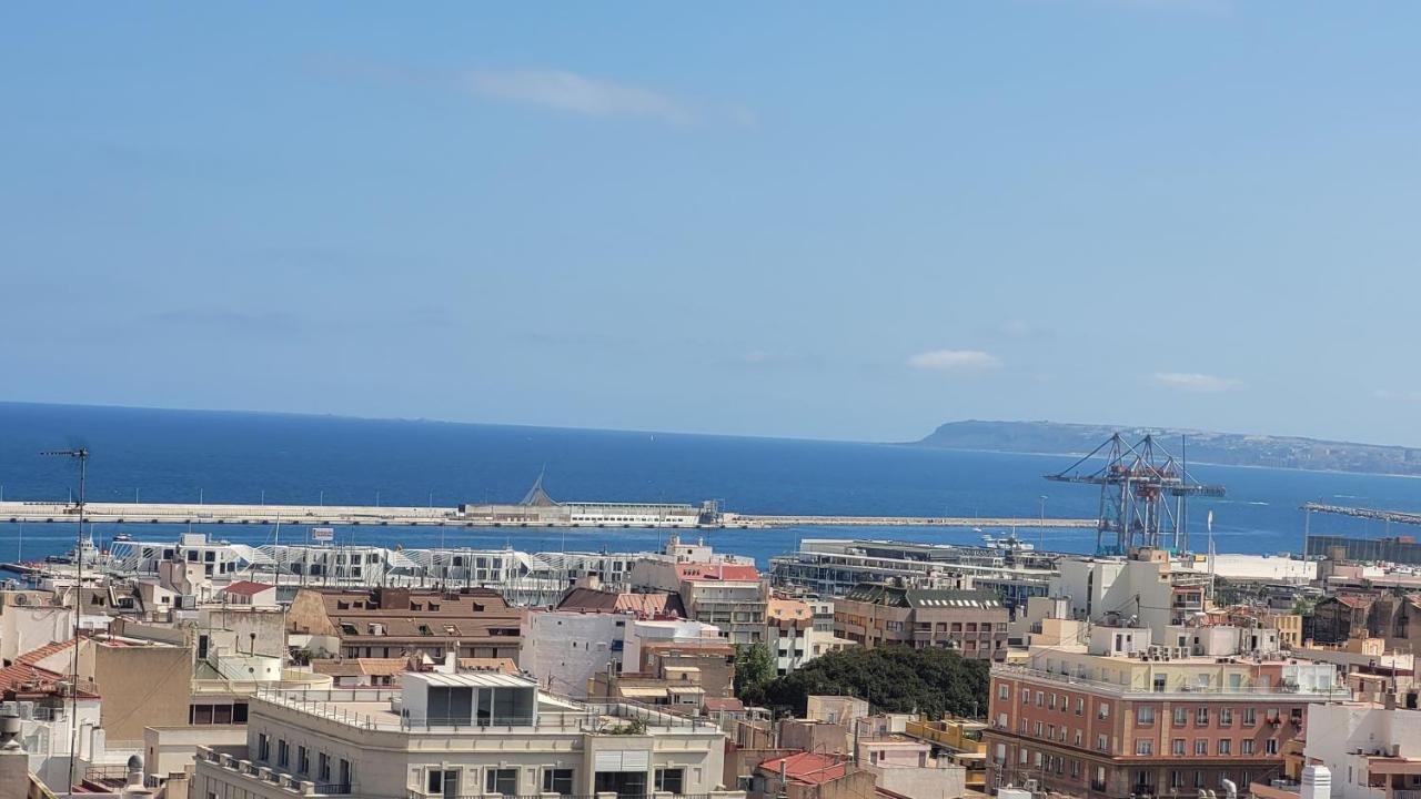 Corazon De Con Vistas Al Mar Y Al Castillo * Alicante
