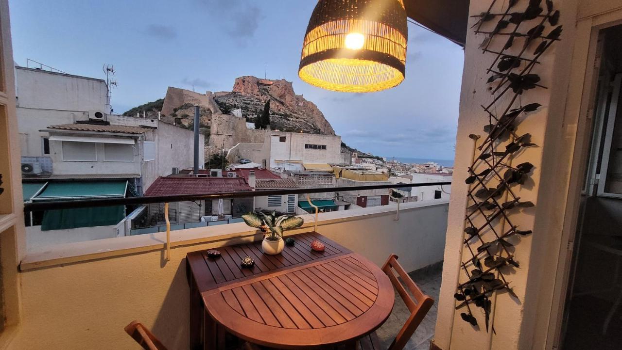 Corazon De Con Vistas Al Mar Y Al Castillo Apartamento