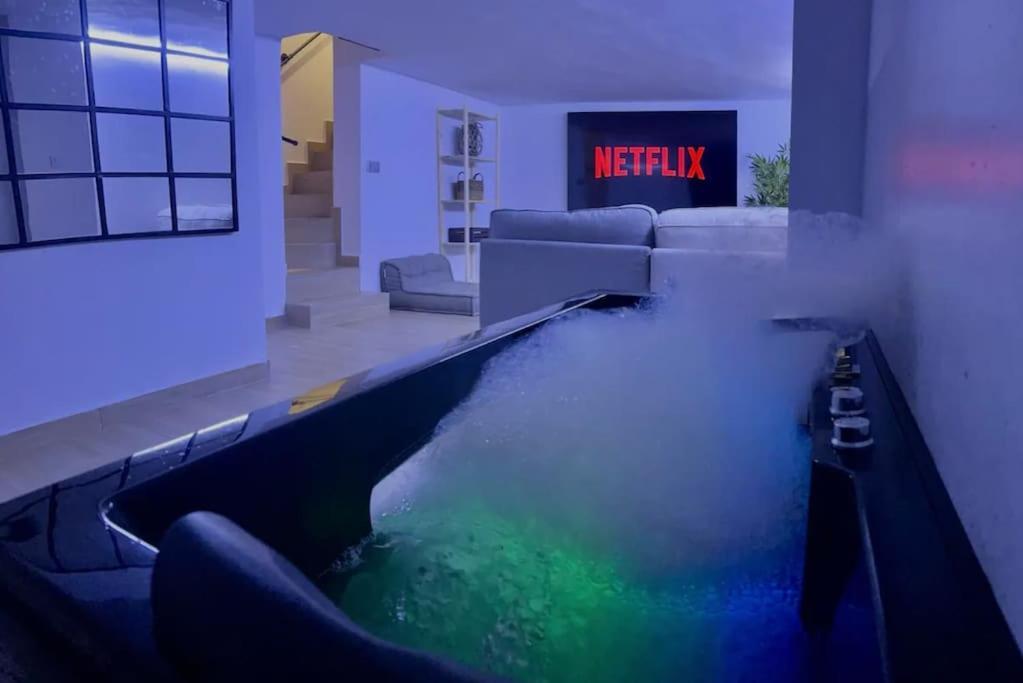 Alicantecity Jacuzzinema