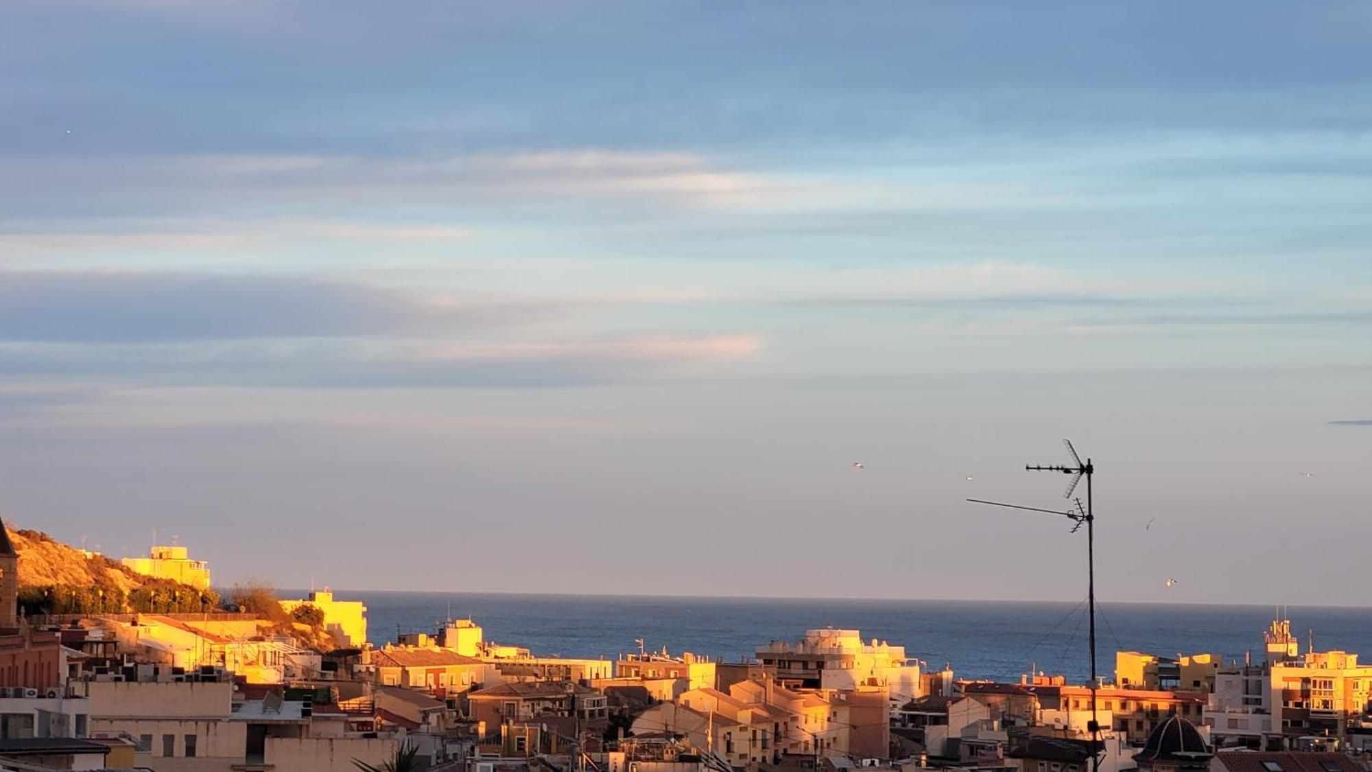 Apartamento Corazon De Con Vistas Al Mar Y Al Castillo *