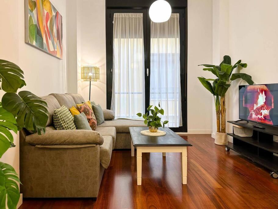 Casa Najera. Elegancia Y Amplitud En Pleno Centro. Appartement *