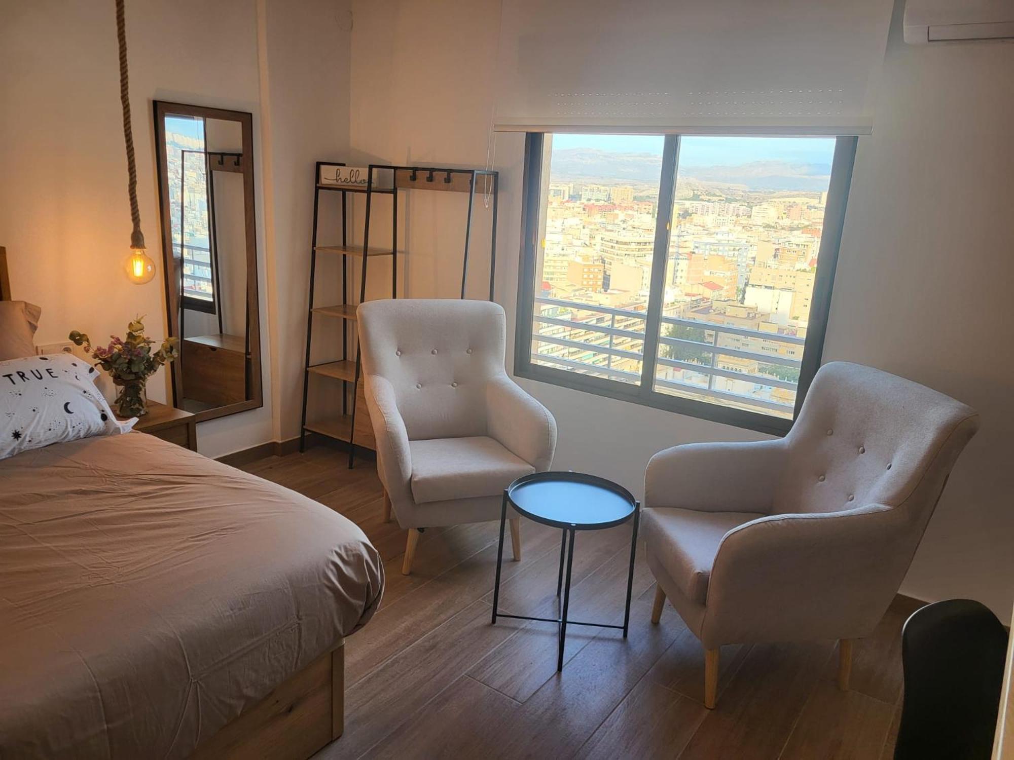 Charming In The Center Of The Pleno Centro De * Alicante