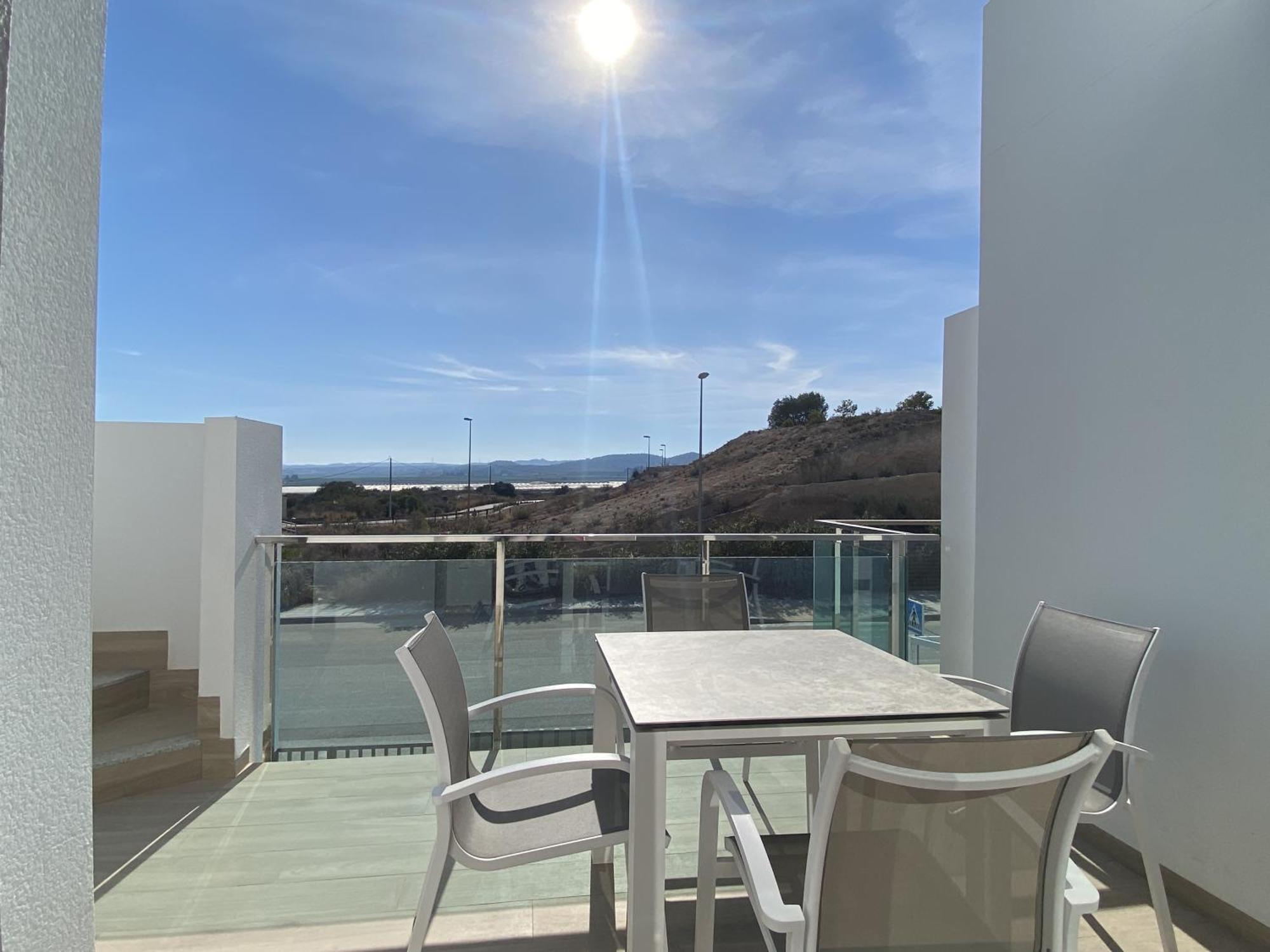 Impresionante En Zona De Golf Apartamento