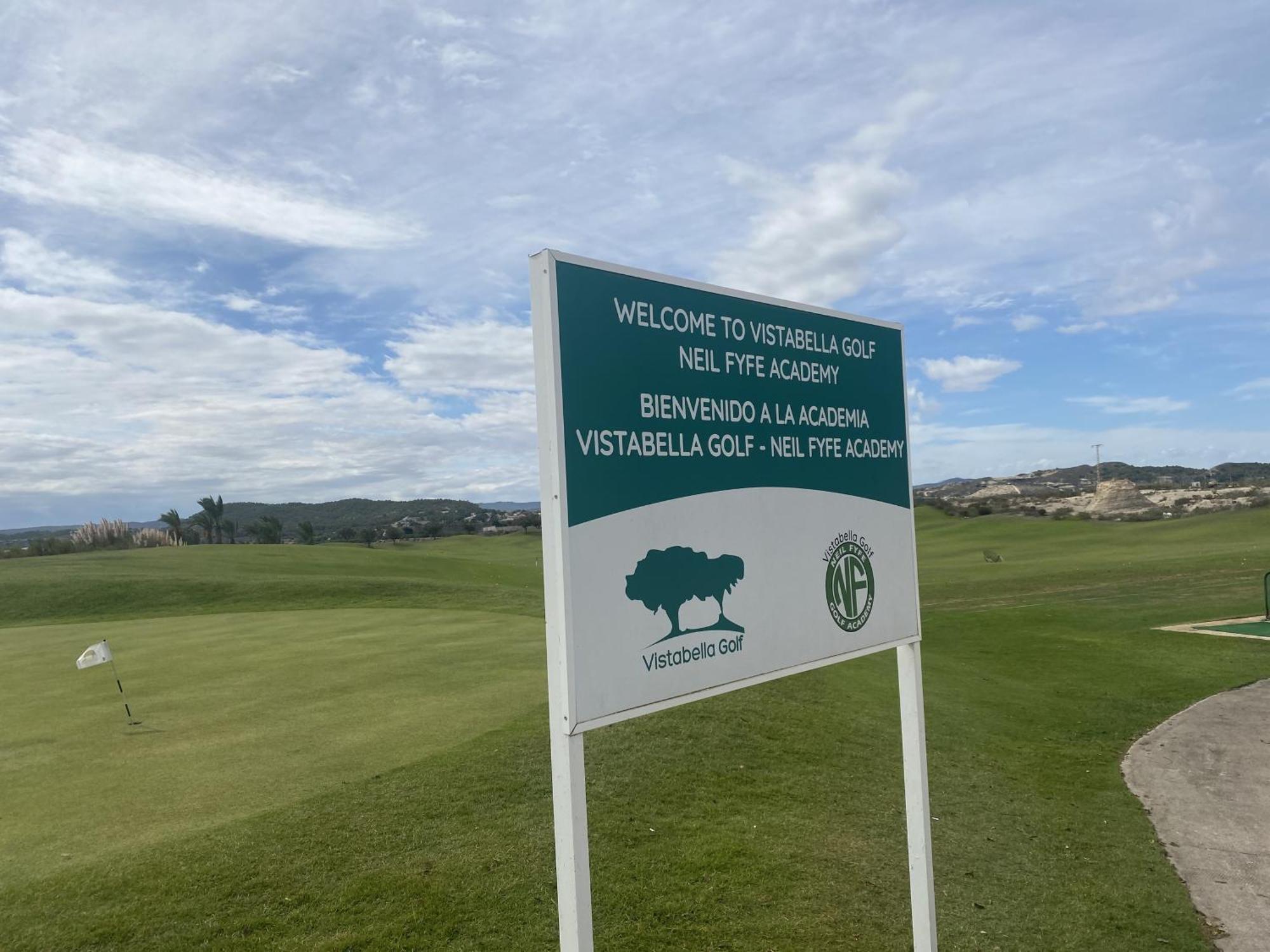 Impresionante En Zona De Golf Apartamento *