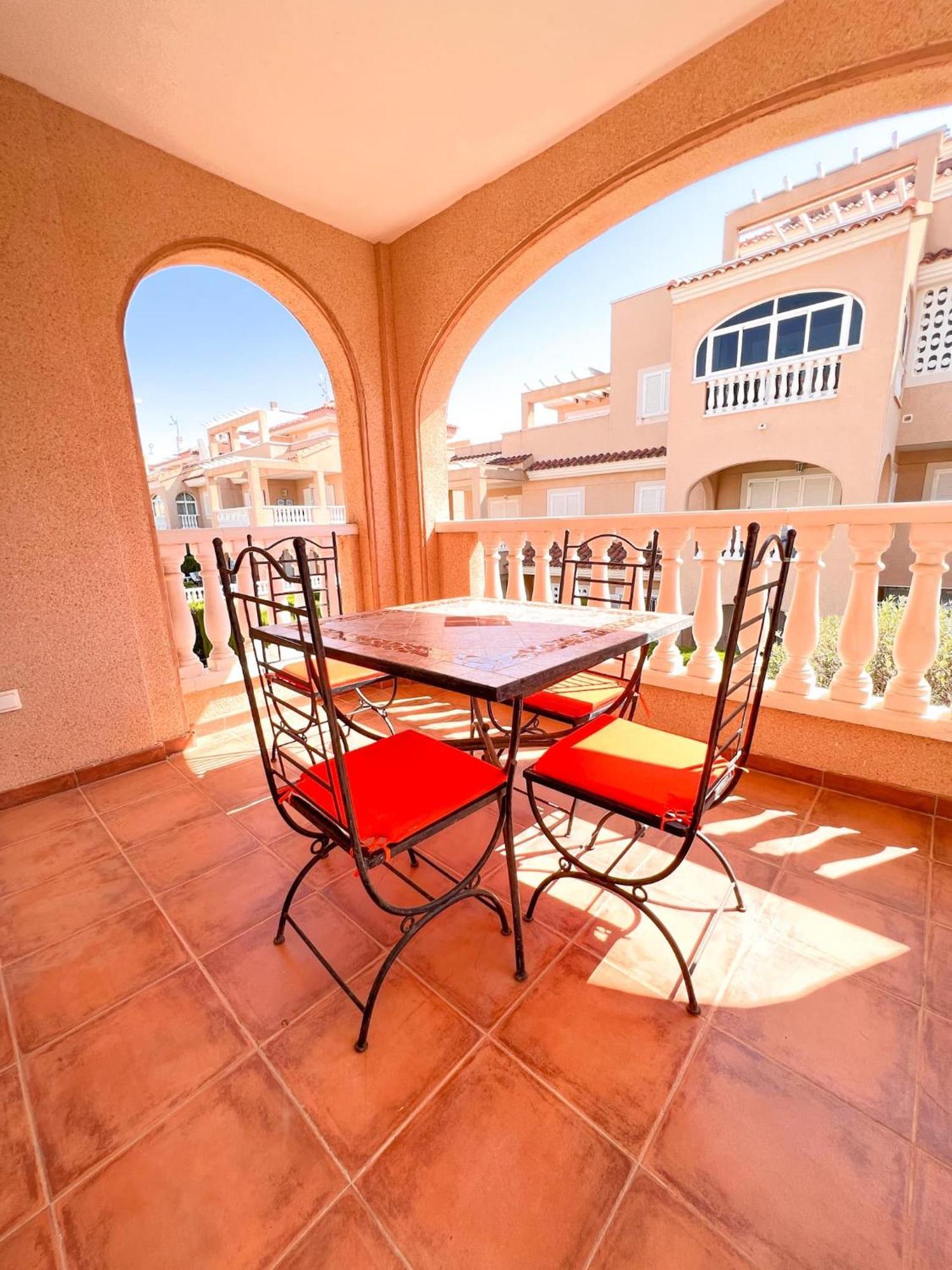 Casa Anna Patio Alicante