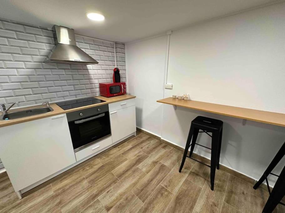 Coqueto Parejas Apartment
