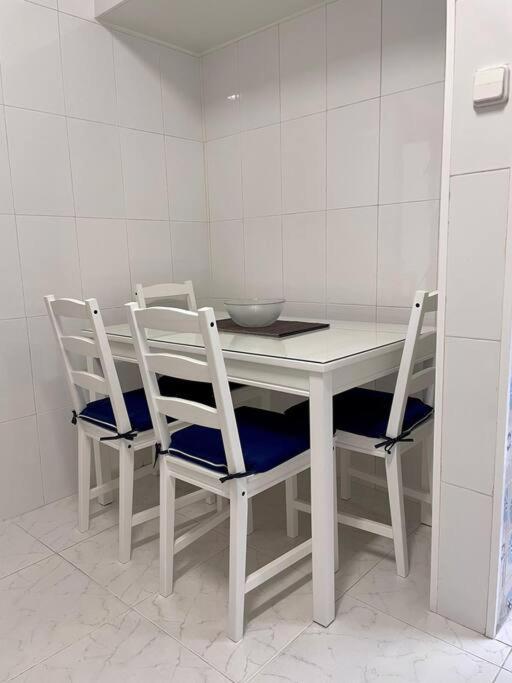 Piso Entero En Marq - Castillo, *