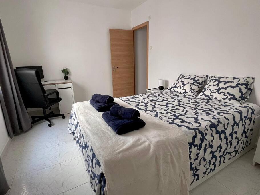 Apartamento Piso Entero En Marq - Castillo,