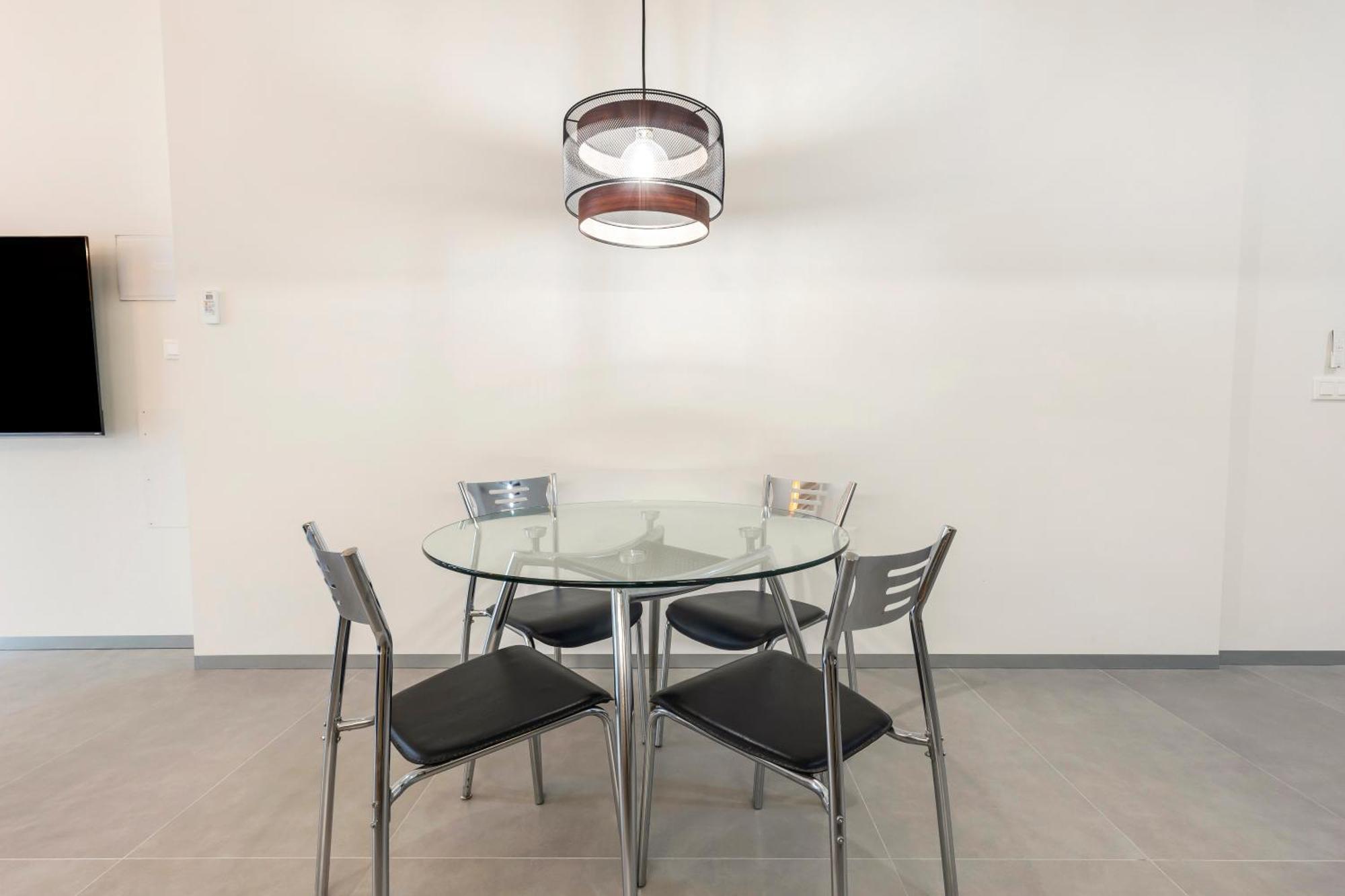 Evolution Luxury Center Apartment
