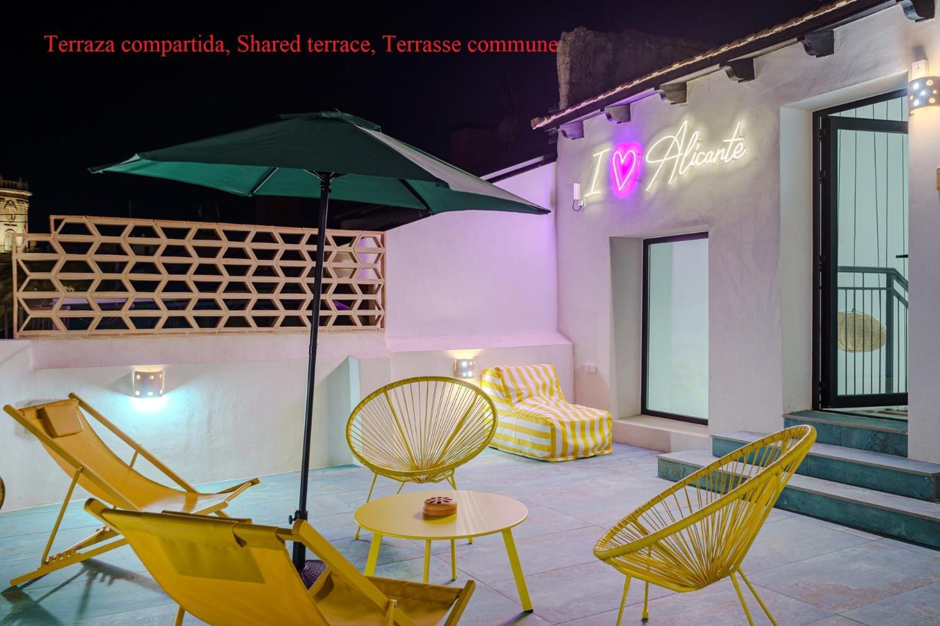 Luxurious In Historic Center Of Appartement Alicante