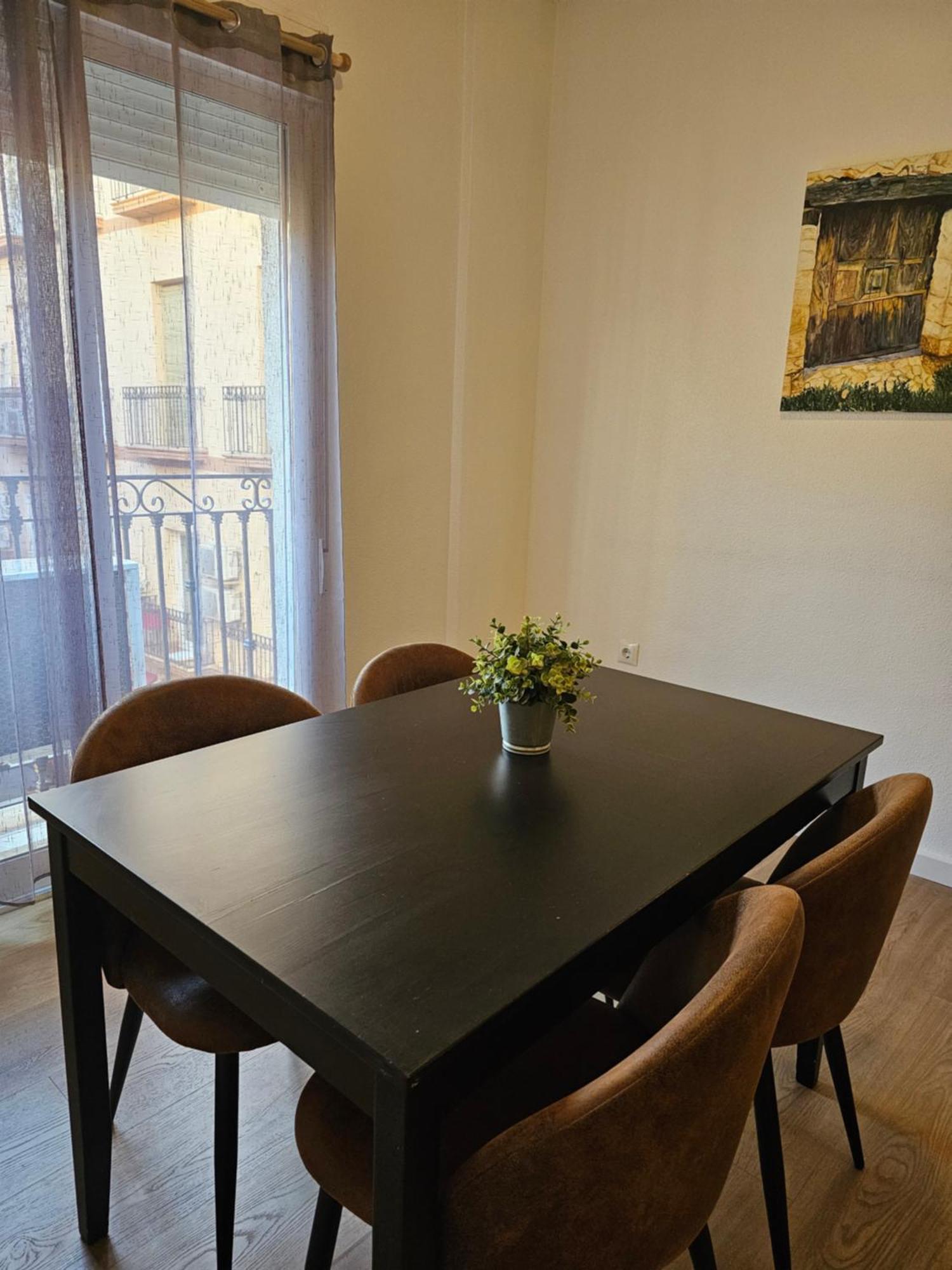 Plaza Apartment