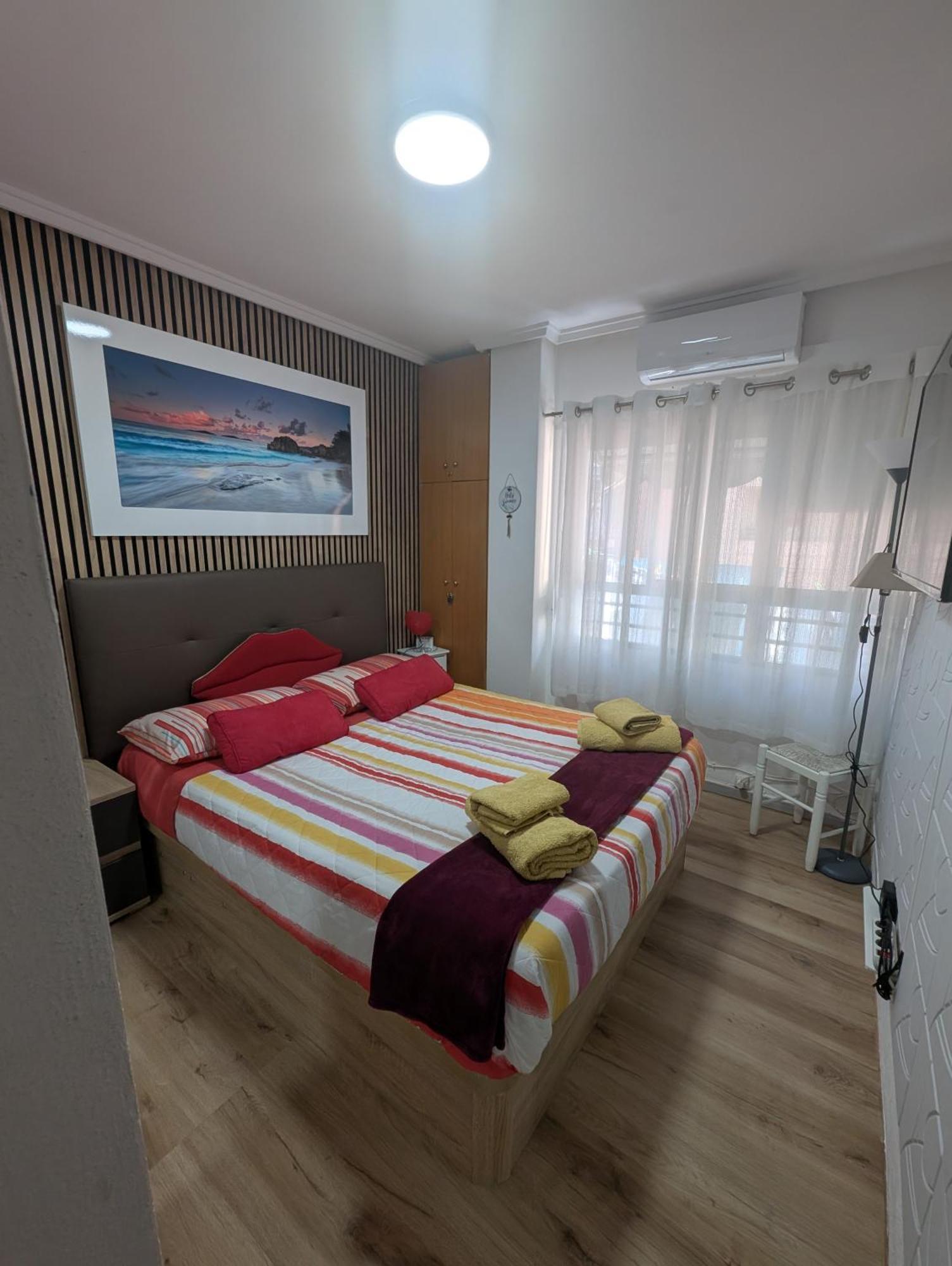 Alicante Postiguet Studios Apartment