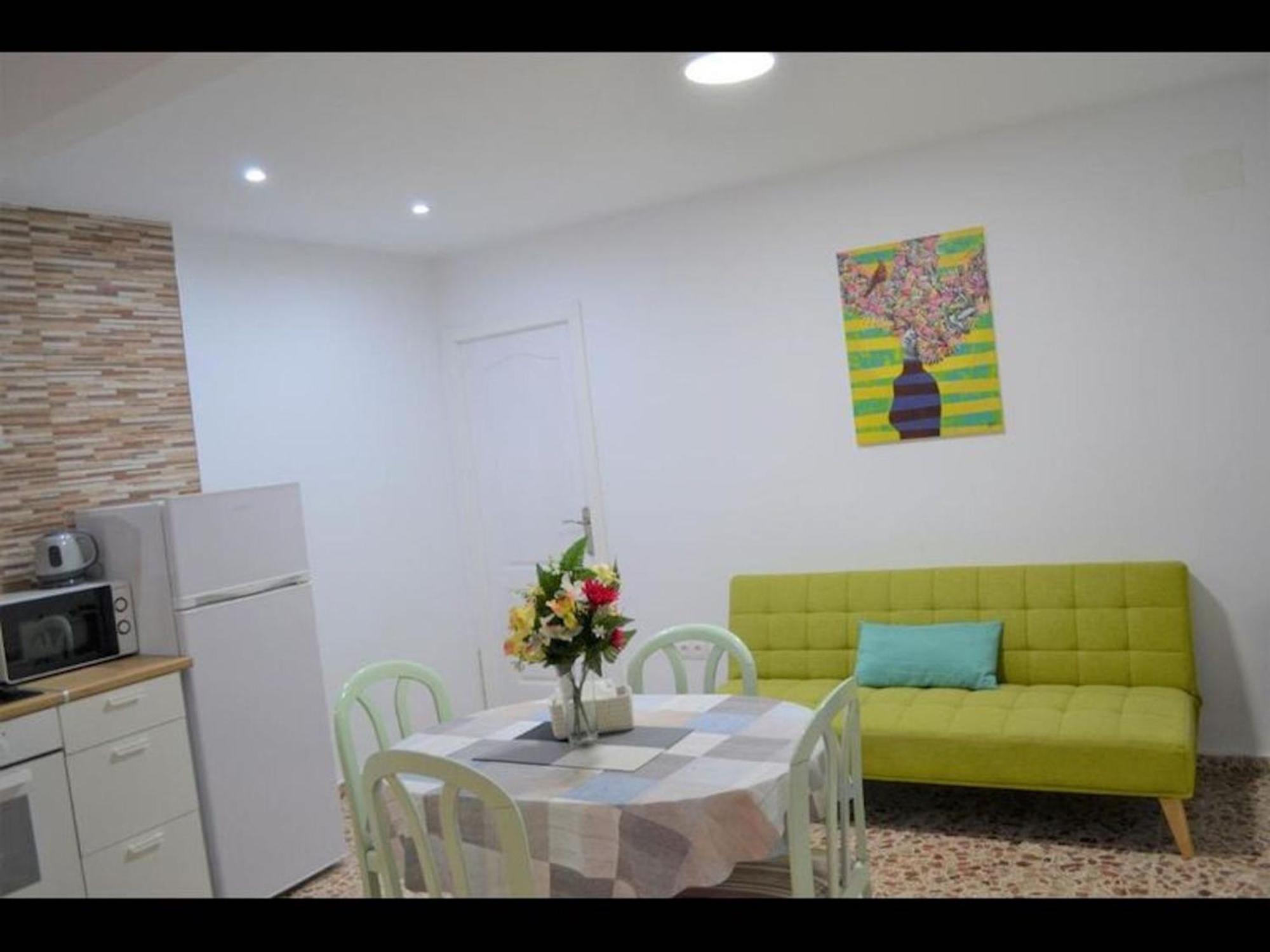 Beautiful 1 Bedroom With Gallery And Air Conditioning Cb6yr Apartment