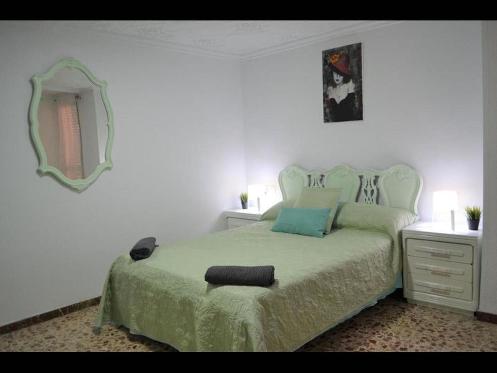 Beautiful 1 Bedroom With Gallery And Air Conditioning Cb6yr