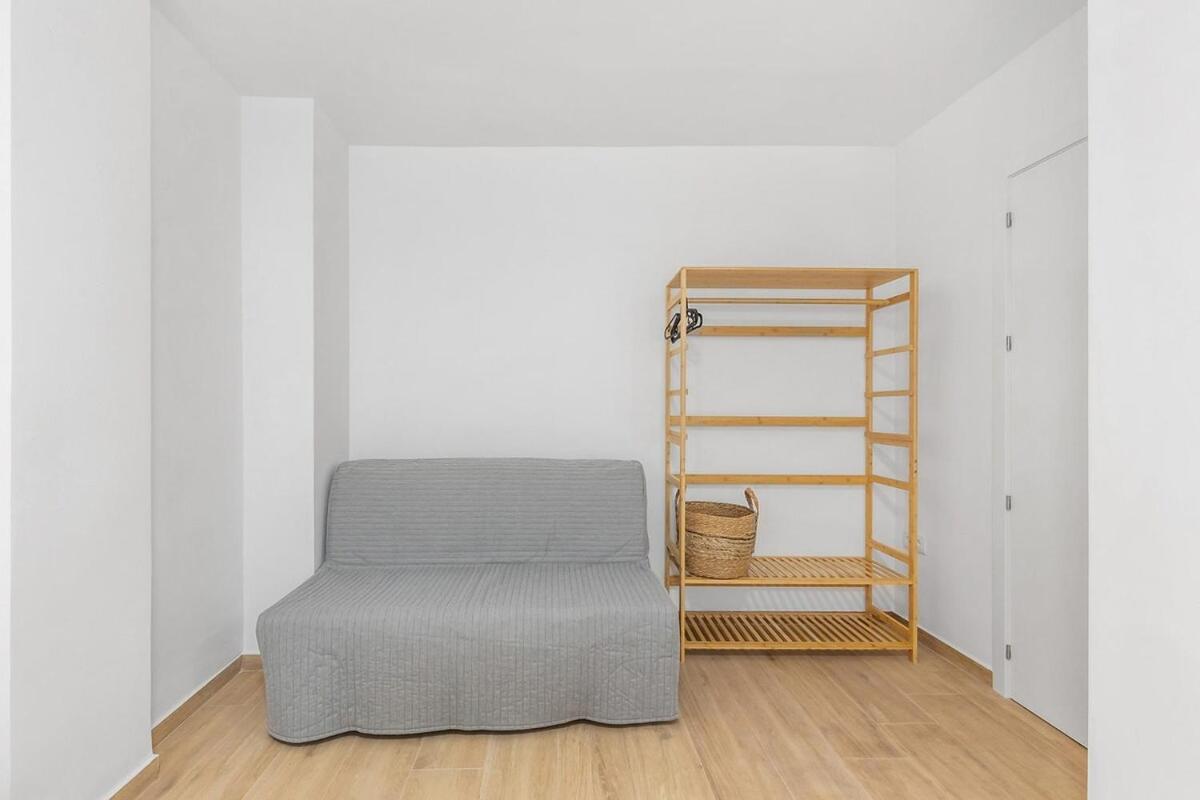 Apartment Serene Urban Retreat With Ac And Wifi *