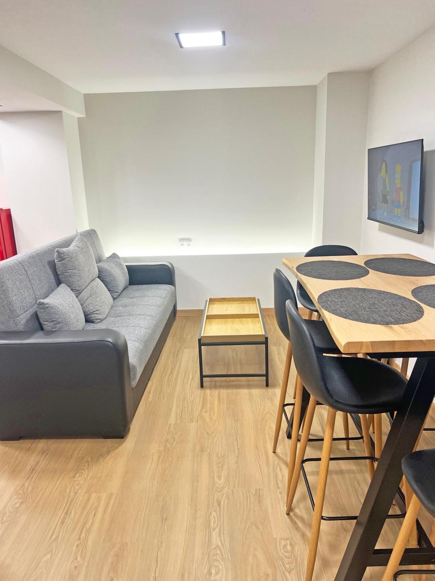 Estiloso-nuevo, Plaza Toros, Ac Apartment *