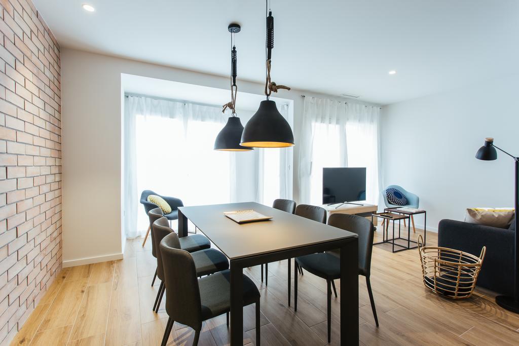 The Lucky Flats - Liorna * Alicante