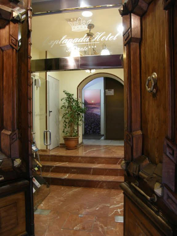 Explanada Hotel 3*
