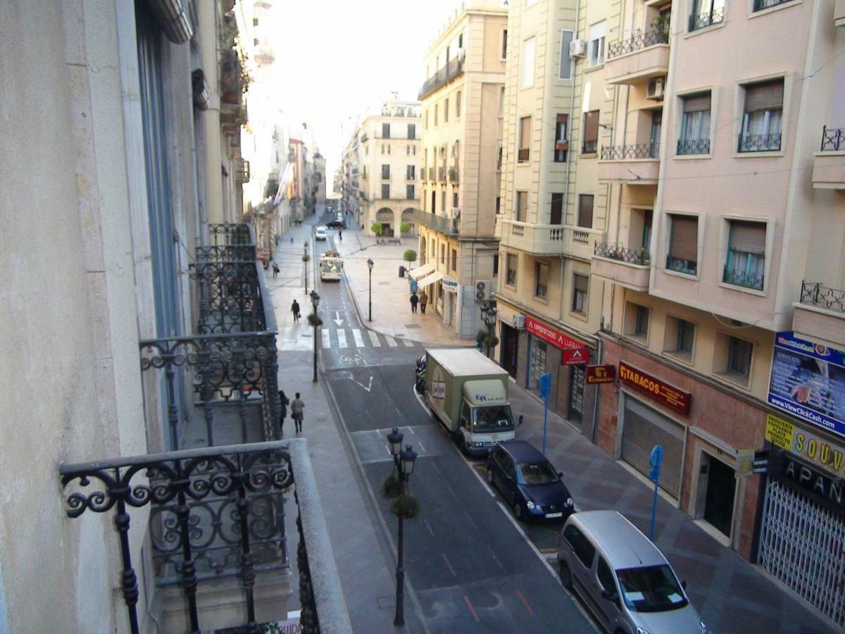 Altamira Apartment *