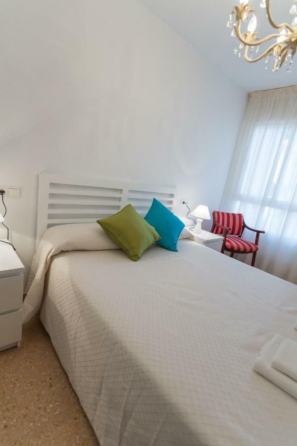 Apartamento Nations With Pool *