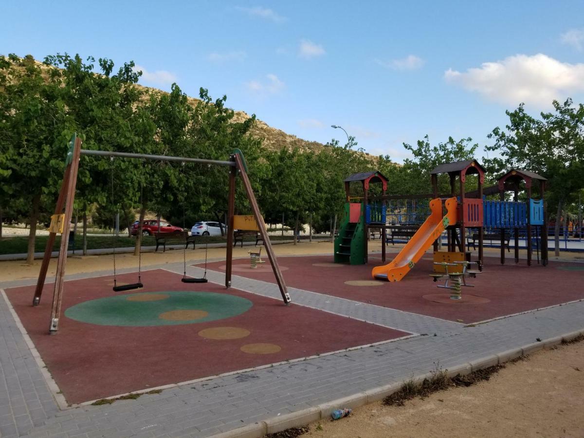 Calle De Dona Dolsa N6, 2dcha Apartment Alicante