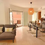 Luxury City Center Apartment By Nras