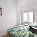 Cozy 3 Bed Apartment In The Heart Of Alicante