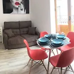 Apartamento De Diseno Centrico A 5 Min De Playa