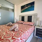 Green Hills Luxury Apartment With Comm Pool