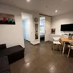 Great Apartment Close To Plaza De Torres
