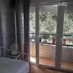 EVE Rooms,center