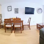 Pandora City Center Apartment