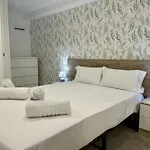 Alcala Galiano 81 By United Renters