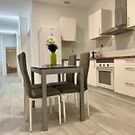 Alcala Galiano 81 By United Renters