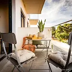 Modern Beach Apartment Muchavista