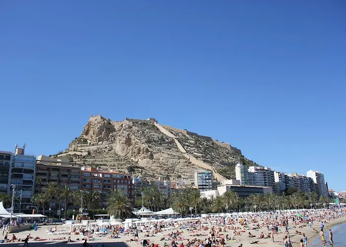 Rooms By The Sea!
