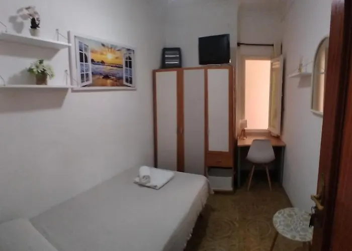Cozy Single Room Mercado Central