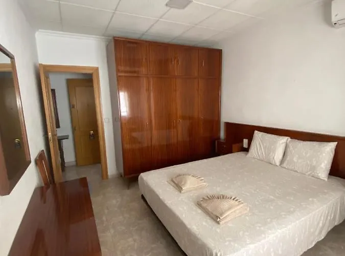 Cozy Apartment In Centre Of Alicante Near Plaza De Toros