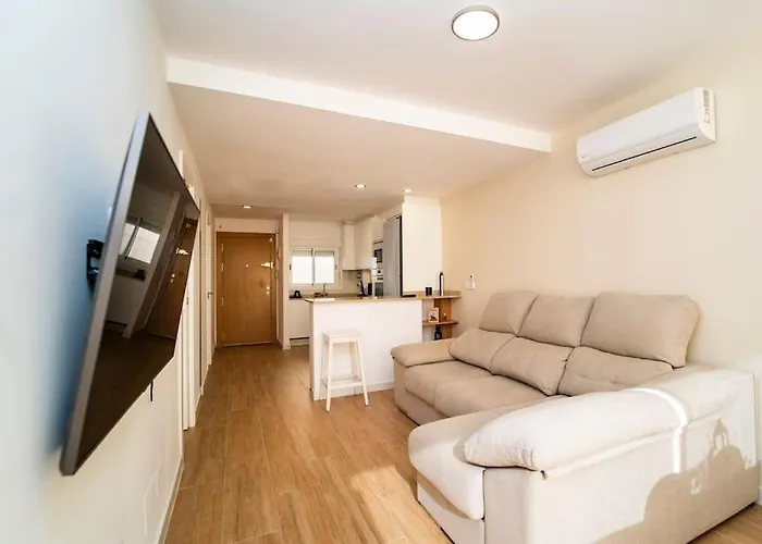 Modern Beachside Apartment In La Albufereta