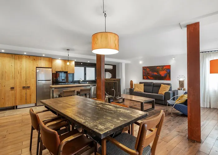 Design Apartment In Center Of Alicante With Ac