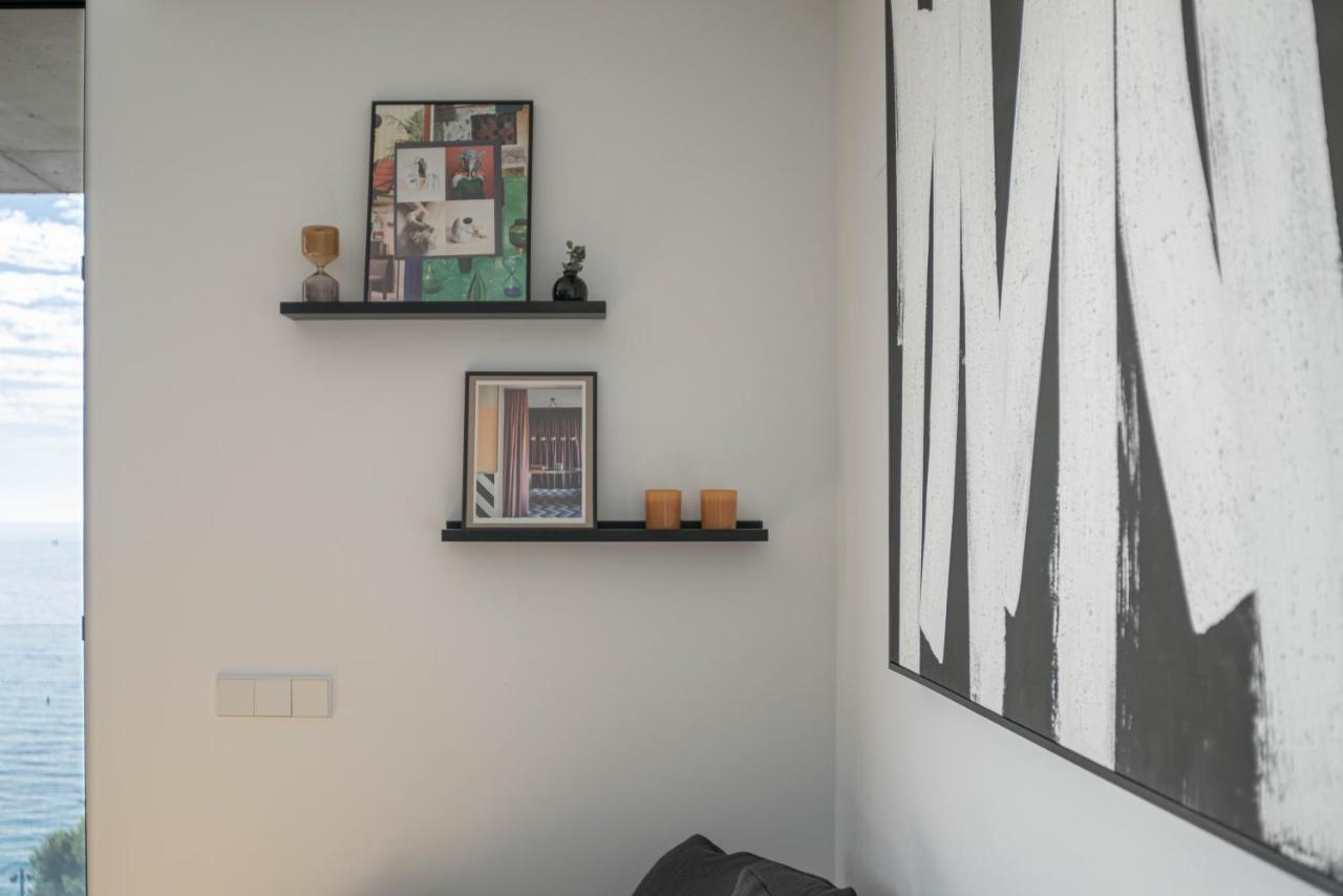 Modern Sea Front East Wind Apartment Alicante