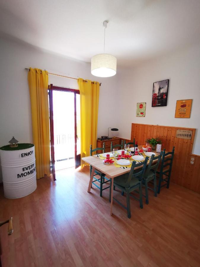 Ginger Apartment